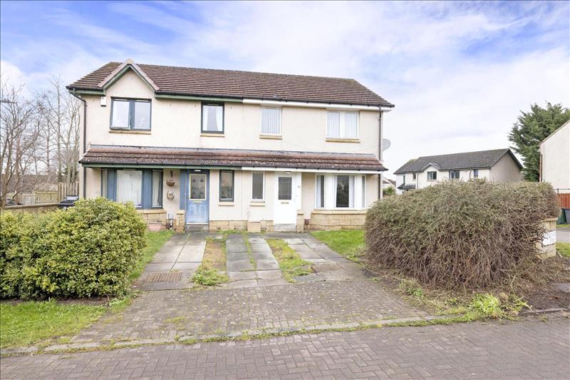 3 bedroom semidetached house for sale in 30 Niddrie Marischal Street