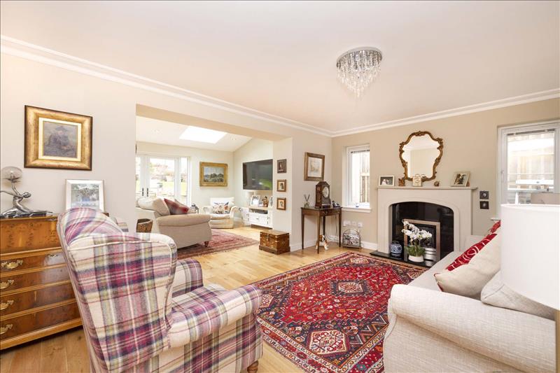 5 bedroom detached house for sale in 26 Whitehouse Way, Gorebridge