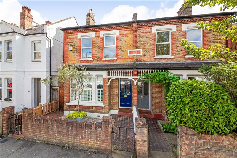 4 bedroom house for sale in Wiverton Road, Sydenham, SE26 Pedder