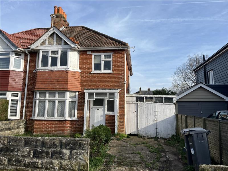3 bedroom semidetached house for sale in Claremont Avenue, Bournemouth