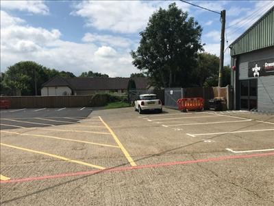 Court Farm - Tithepit Shaw Lane - Warlingham