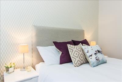 Bedroom (3).jpg
