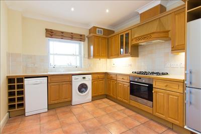Kitchen.jpg