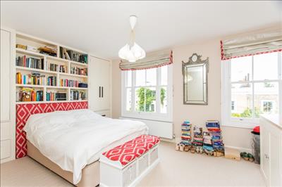 Bedroom (2).jpg