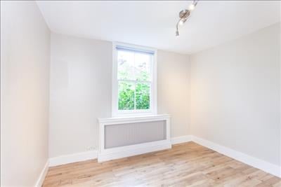 Bedroom.jpg