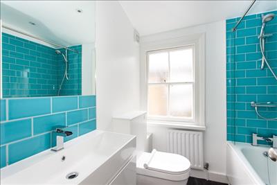 Bathroom.jpg