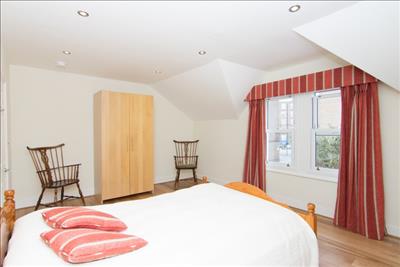 Bedroom.jpg