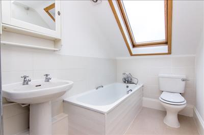 Bathroom.jpg