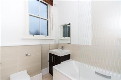 Bathroom.jpg