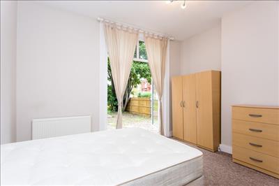 Bedroom.jpg