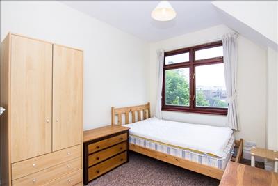 Bedroom.jpg