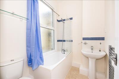 Bathroom.jpg