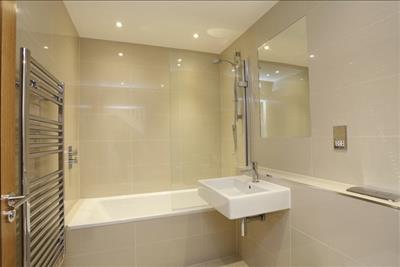 bath 2.jpg