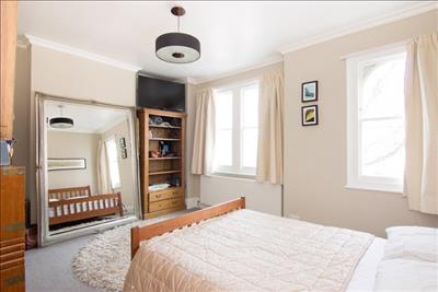 Bedroom (2).jpg