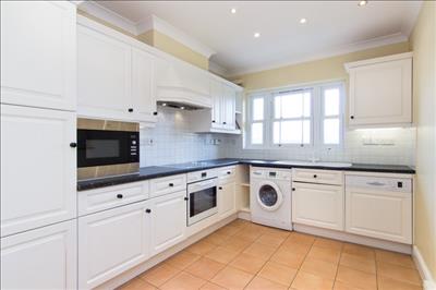 Kitchen.jpg