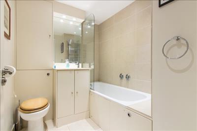 Bathroom.jpg