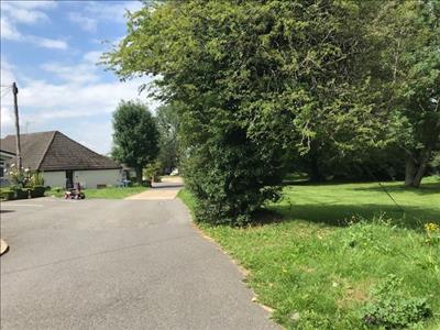 Court Farm - Tithepit Shaw Lane - Warlingham