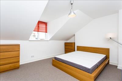 Bedroom.jpg