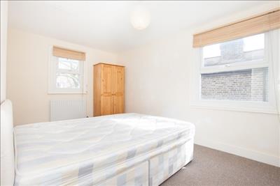 bedroom.jpg