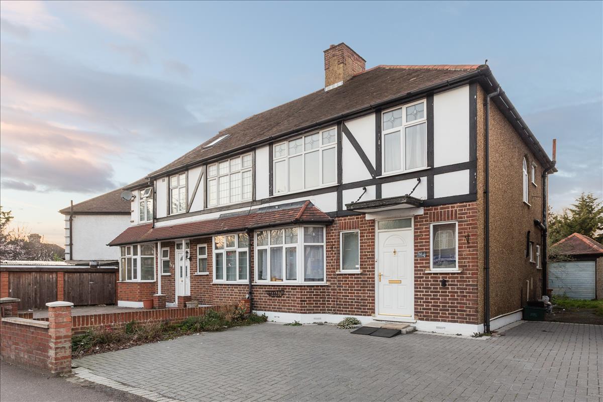 Croydon Road, Wallington, Surrey, SM6 7NR