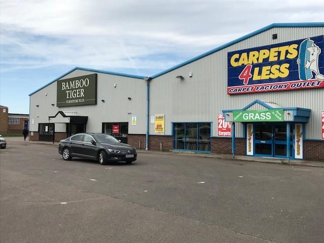 Retail Showroom To Let on Wincheap, Canterbury Kent