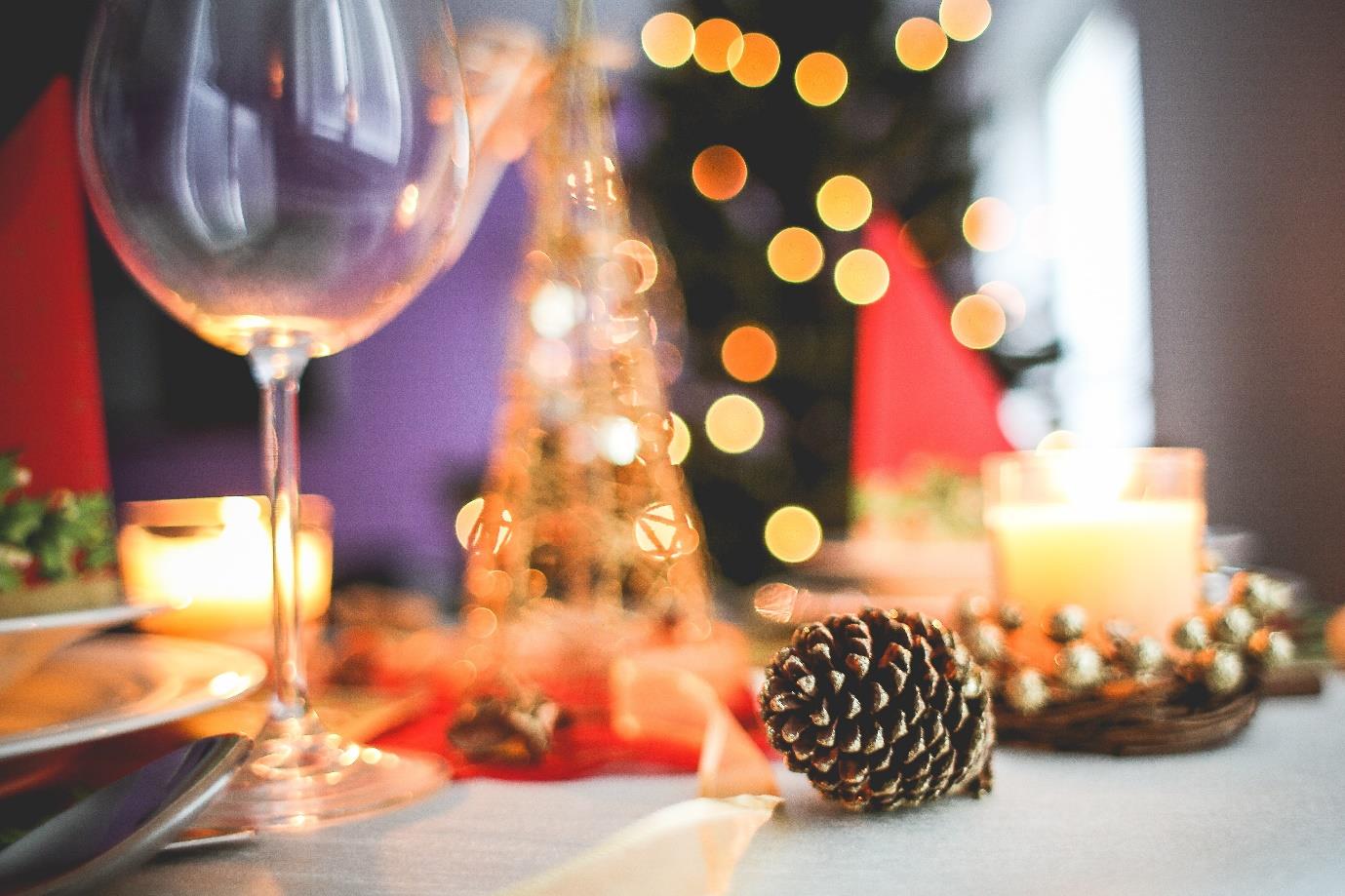 A picture containing table, indoor, sitting, food
Description automatically generated