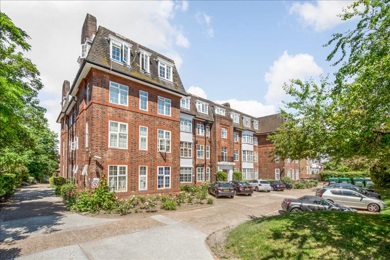 2 bedroom apartment for sale in Rutland Court, Herne Hill, SE5 Pedder