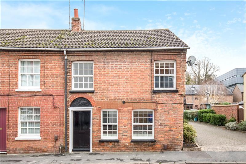 3 bedroom house for sale in Akeman Street, Tring, HP23 Nash Partnership