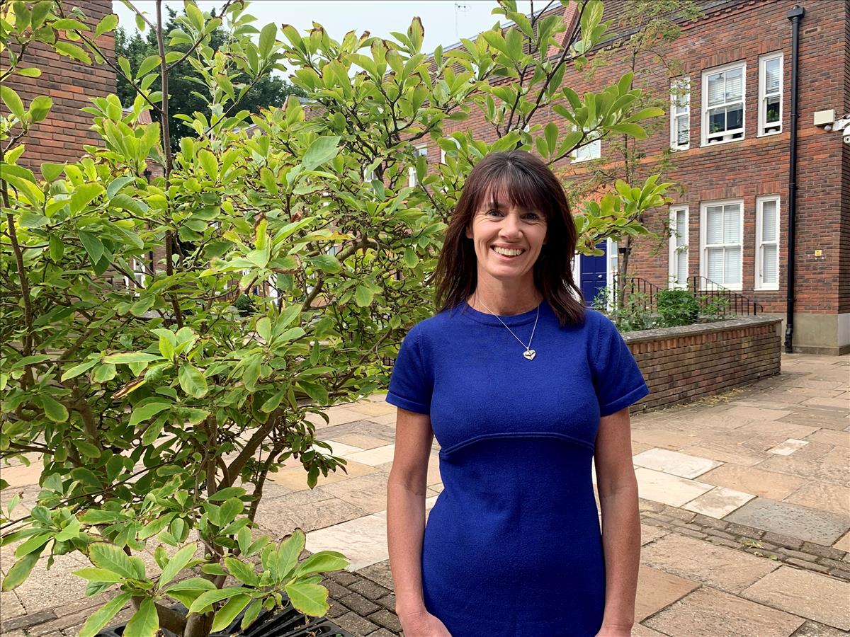 Tina Cooper - Weekend Negotiator